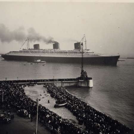 Départ inaugural du Normandie pour New York (29 mai 1935) 