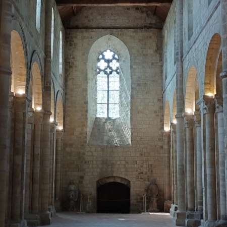L'importance du prieuré de Graville avant la fondation du Havre (XIIIe-XIVe siecles)