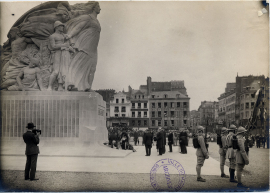Inauguration du monument aux morts, place Gambetta 3 aout 1924