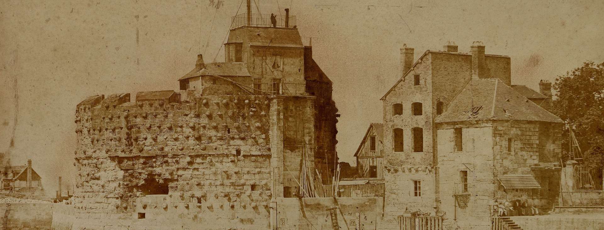 Archives municipales du Havre La Tour François-Ier