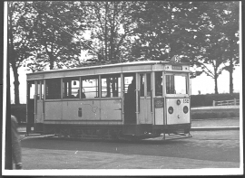 Le dernier tramway, juin 1951. (69Fi24)